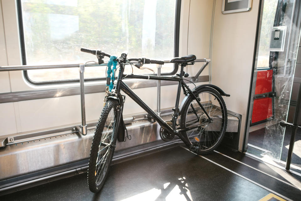 Oft sind die Fahrradstellplätze klar gekennzeichnet. (Bild: Getty Images)