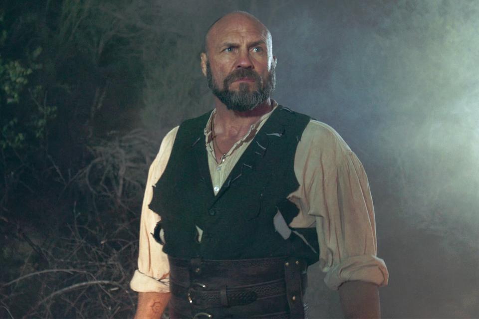 THE BELL KEEPER, Randy Couture