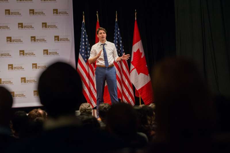 加拿大總理杜魯道到芝加哥大學演講。(取自www.facebook.com/uchicago)