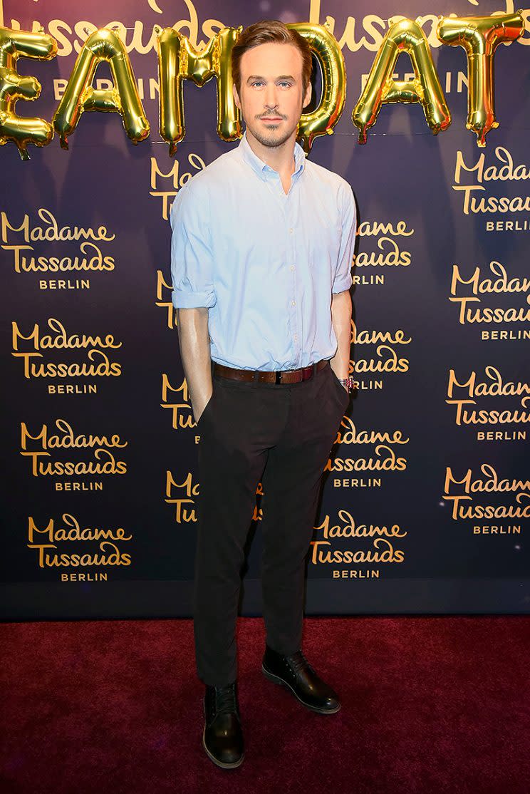 Ryan Gosling's wax figure startles fans during the unveiling at Madame Tussauds in Berlin. (Photo: Tristar Media/Getty Images)