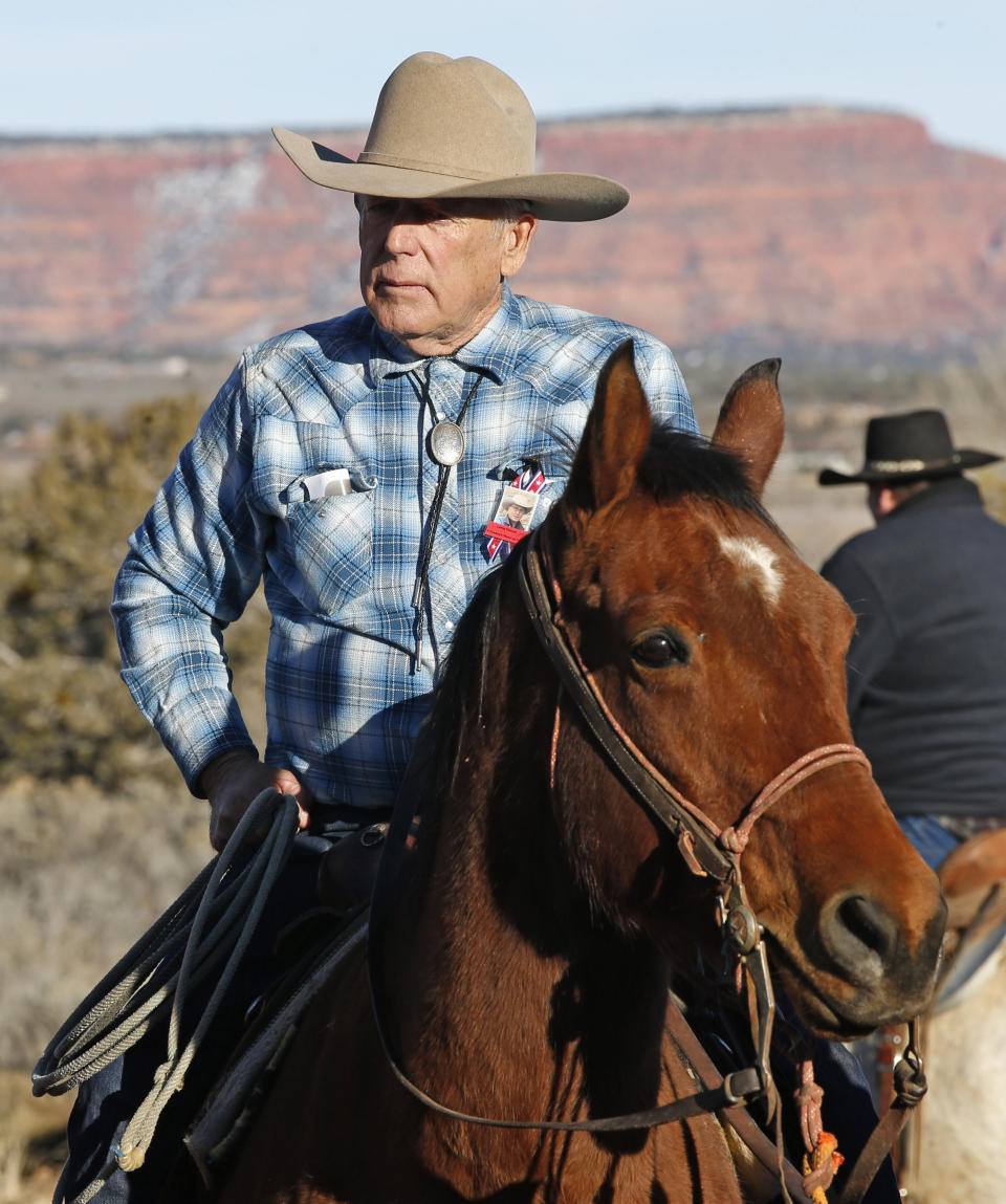 Cliven Bundy continues to graze cattle on federal land without paying fees. (Photo: George Frey via Getty Images)