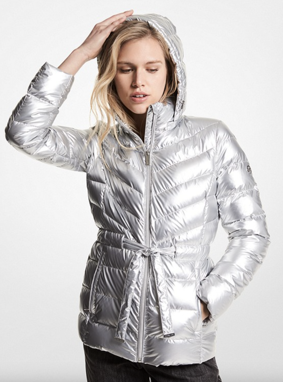 michael kors belted Quilted Nylon Packable Puffer Jacket in silver 