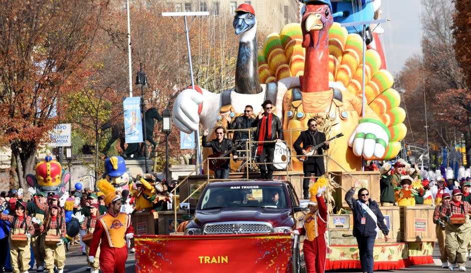 Watch 2016 Macy's Thanksgiving Day Parade Live Online: Start Time, Streaming Video Including A Live 360-Degree View Of The Parade