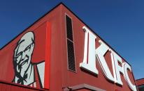Kentucky Fried Chicken gehört ebenso wie Pizza Hut zum Yum-Konzern. Laut "Food Service" war vor allem die erstere Kette in Deutschland mit einem Umsatz von 267,8 Millionen Euro im Jahr 2015 besonders erfolgreich. Die perfekte und offenbar viel genutzte Alternative zu Burger und Fritten von McDonald’s und Co.