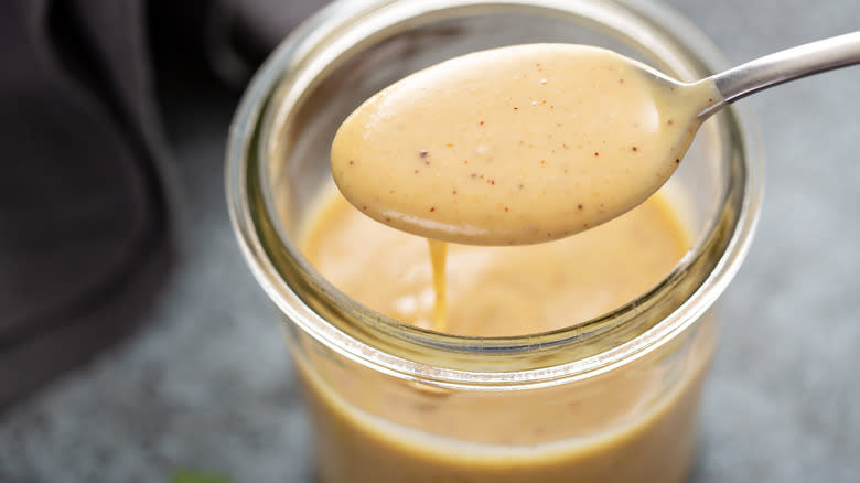 honey mustard mayo in jar
