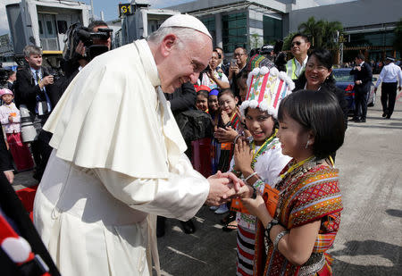 Pope Francis arrives at Yangon International Airport, Myanmar November 27, 2017. REUTERS/Max Rossi