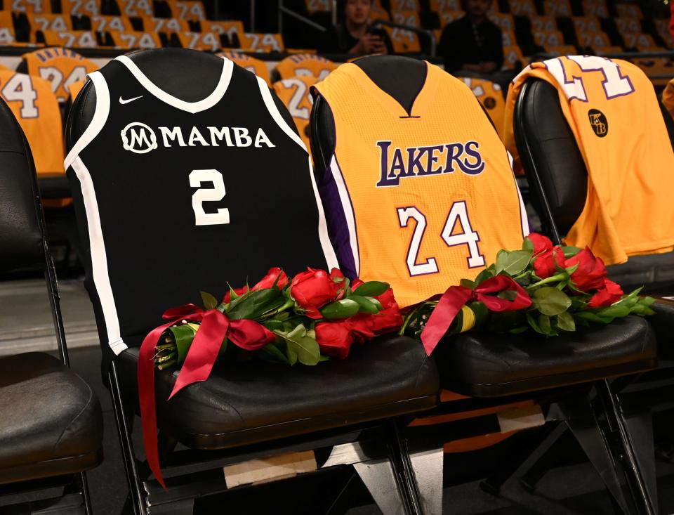 kobe bryant gianna bryant courtside empty seats lakers game