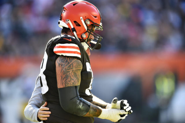 Browns All-Pro tackle Jack Conklin suffers season-ending ACL tear vs.  Bengals 