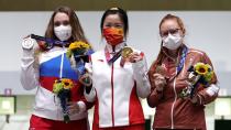Shooting - Women's 10m Air Rifle - Medal Ceremony