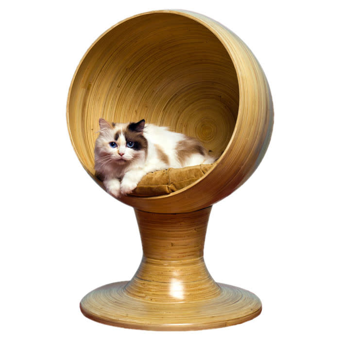 Refined Feline Kitty Bamboo Ball Lounge