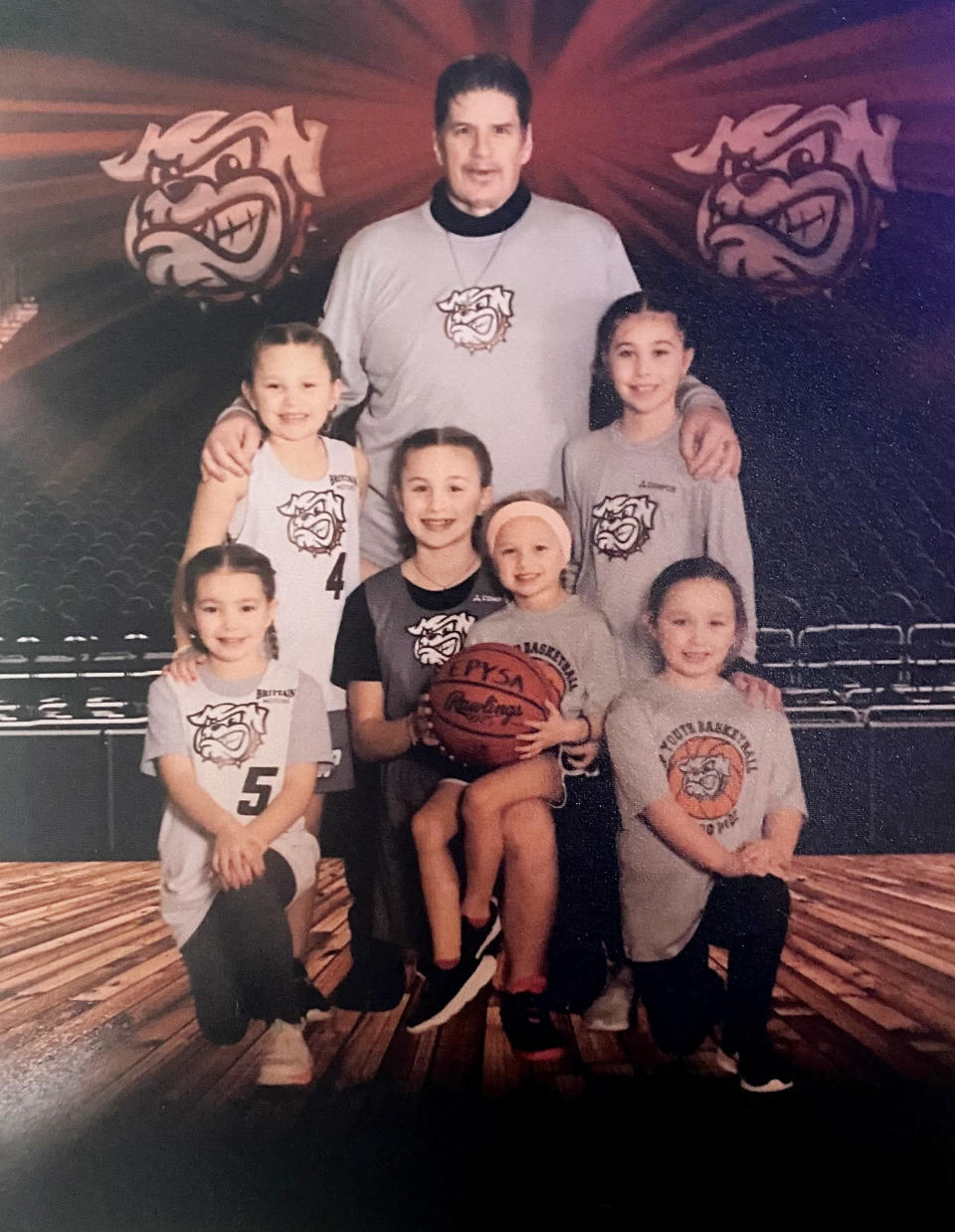 Mascher and his granddaughters. (Courtesy of Greg Mascher)