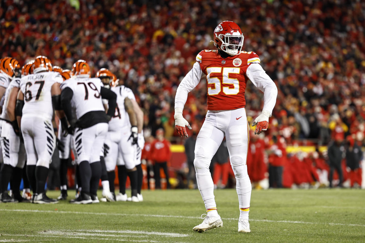 Report: Chiefs to release Frank Clark