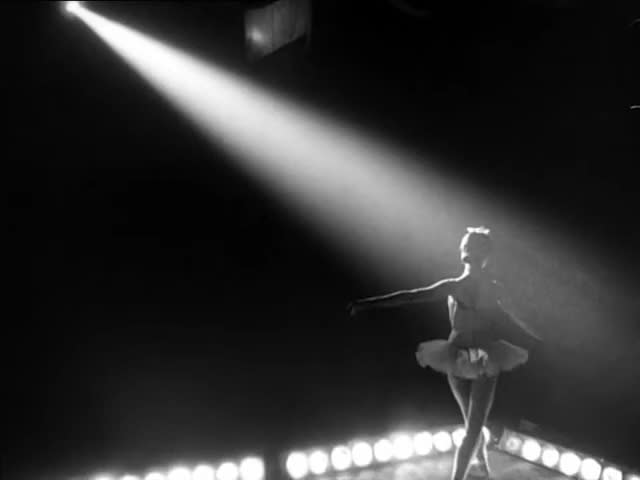 A ballerina in a spotlight in "Killer's Kiss."