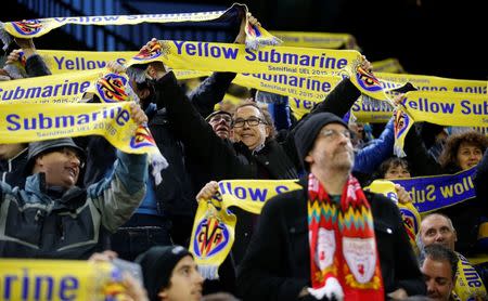 Football Soccer - Villarreal v Liverpool - UEFA Europa League Semi Final First Leg - El Madrigal Stadium, Villarreal, Spain - 28/4/16 Villarreal fans Reuters / Albert Gea Livepic