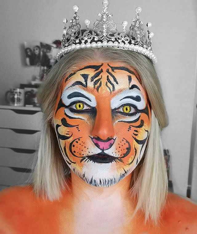 13) Tiger King Costume Makeup
