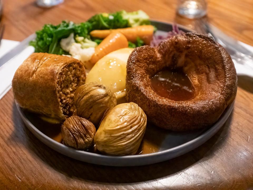 Vegetarian and vegan roast dinners are not only delicious and nutritious but are easy to make and climate friendly (Getty/iStock)