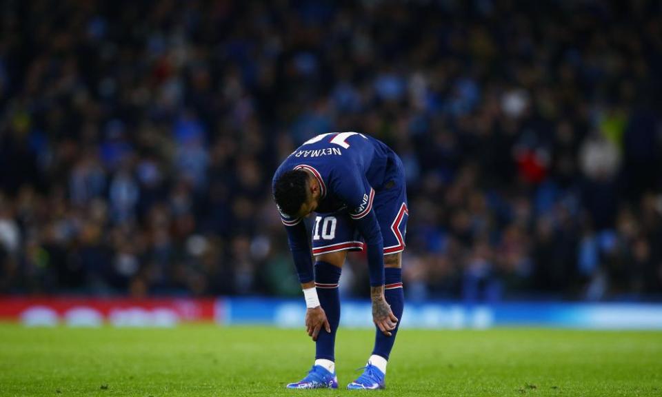 A downhearted Neymar after PSG’s defeat at Manchester City.
