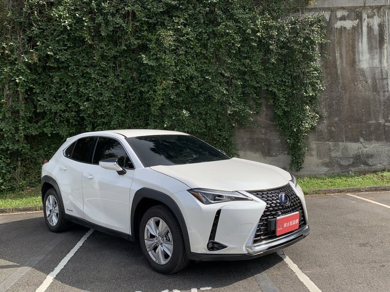 LEXUS UX250h EB-III實裝車