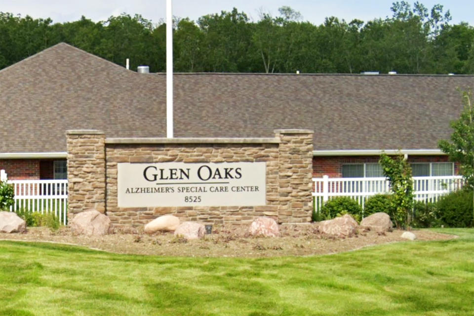 Glen Oaks Alzheimer’s Special Care Center in Urbandale, Iowa. (Google Maps)