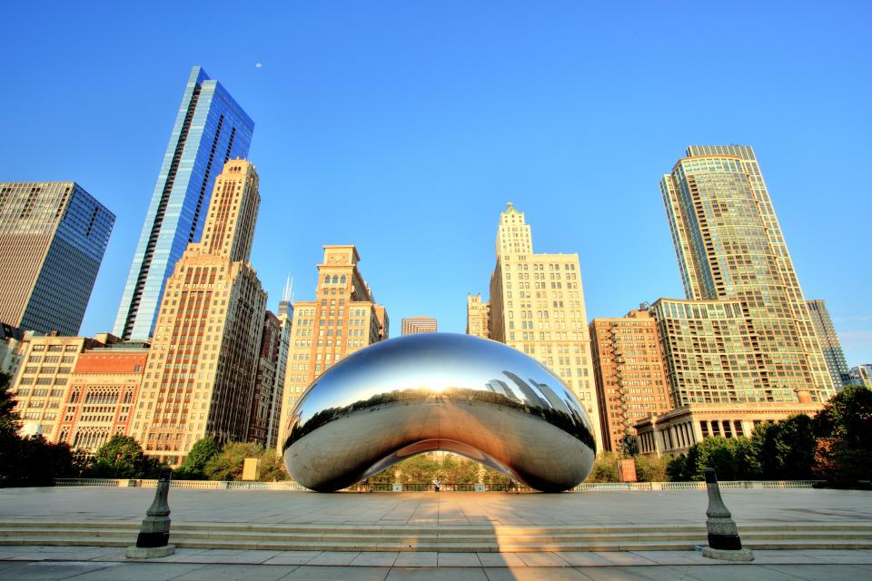 Cloud Gate by Anish Kapoor (Chicago, Illinois)