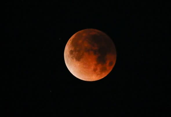 blood moon eclipse