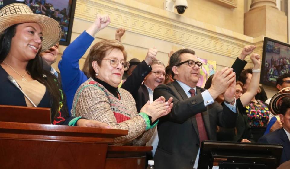 La reforma pensional fue aprobada en eu segundo de cuatro debates. Ahora deberá surtir dos más en la Cámara de Representantes. Foto: MinTrabajo