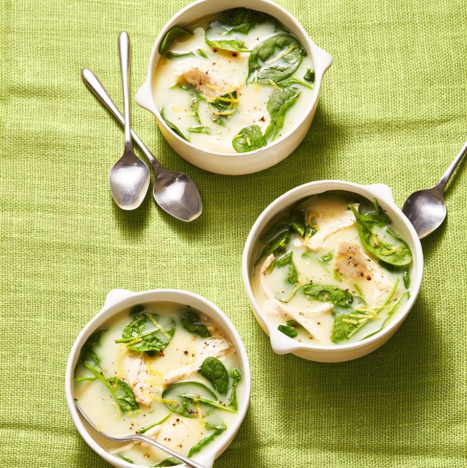 5) Chicken Soup With Spinach and Lemon