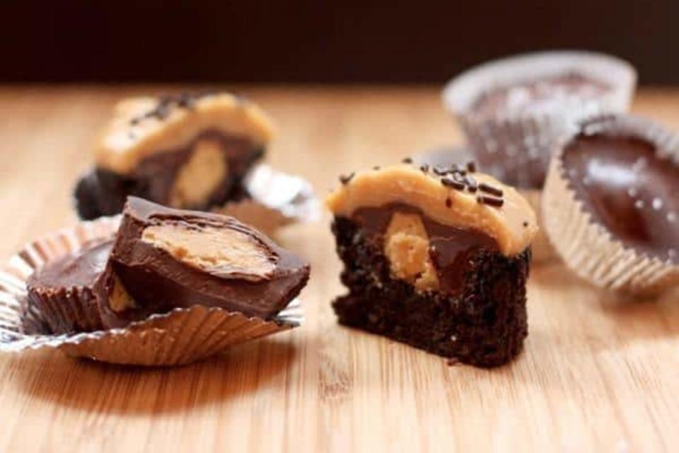 <p>Cupcakes & Kale Chips</p><p>Honey and salt make a peanut butter cup even better.</p><p><strong>Get the recipe: <a href="https://cupcakesandkalechips.com/peanut-butter-cups-for-grown-ups-or-kids-too-firstonthefirst/" rel="nofollow noopener" target="_blank" data-ylk="slk:Honey Sea Salt Peanut Butter Cups;elm:context_link;itc:0;sec:content-canvas" class="link ">Honey Sea Salt Peanut Butter Cups</a></strong></p>