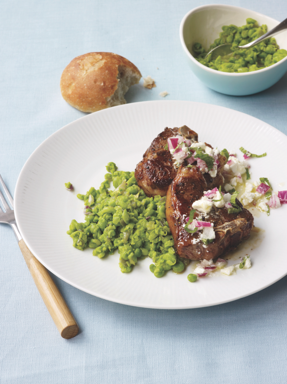 lamb chops with smashed peas and red onion vinaigrette
