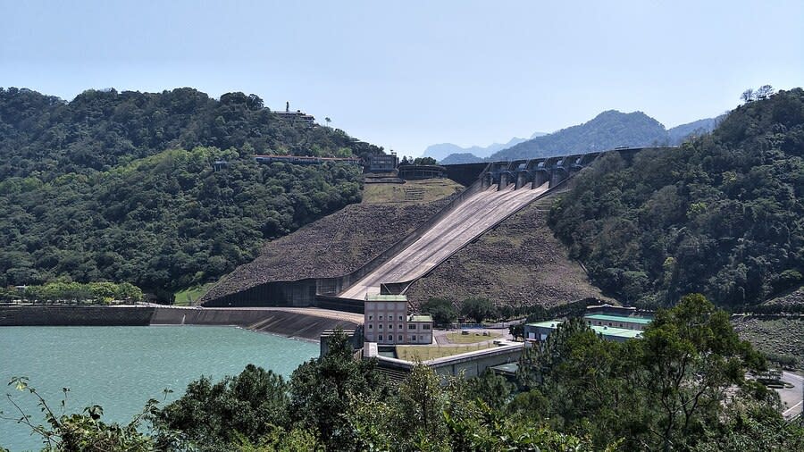 央行近日提醒台灣將有7大風險，其中缺水恐對製造業、民生造成重大影響。（Photo from Wikimedia Commons）