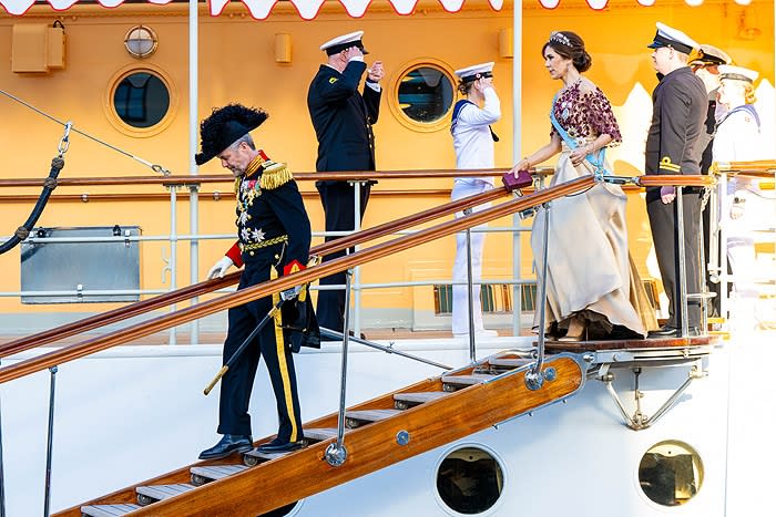 los reyes Federico y Mary en su primera cena de gala en Estocolmo