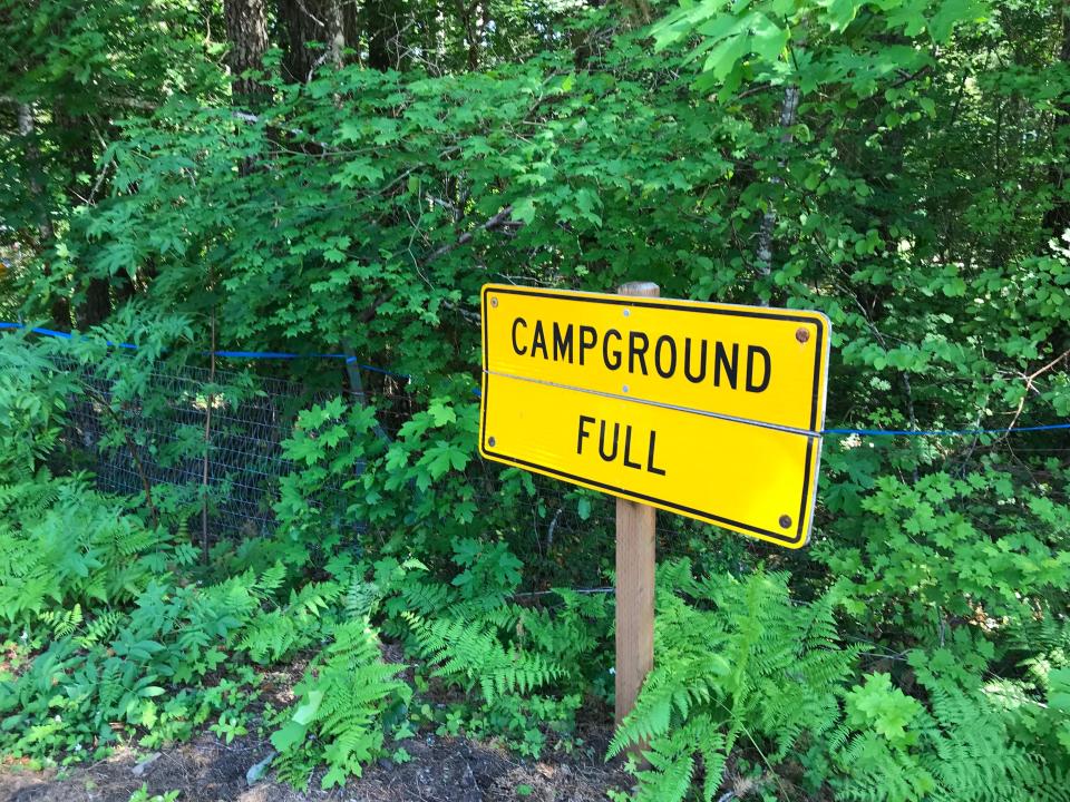 A sign marks the Detroit Lake Recreation Area's campground as full in this Statesman Journal file photo.