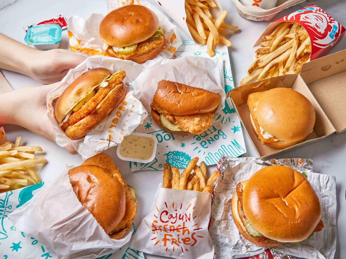 I Tried 11 Popular Fast Food Fish Sandwiches—This Is the One I'll Order  Again