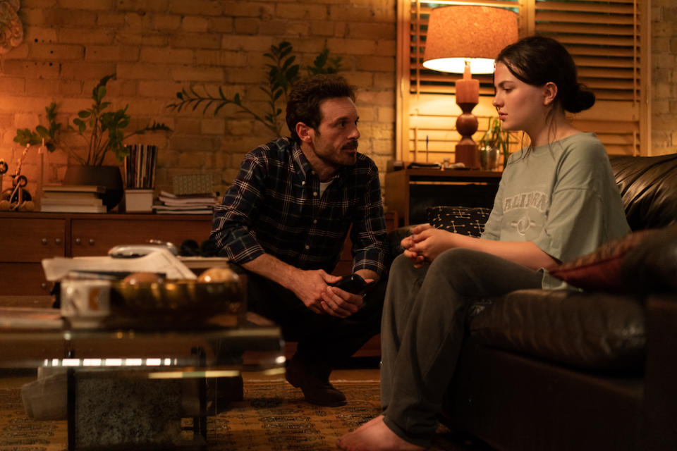 Luckiest Girl Alive. (L to R) Scoot McNairy as Andrew, Chiara Aurelia as Young Ani in Luckiest Girl Alive. Cr. Sabrina Lantos/Netflix © 2022.