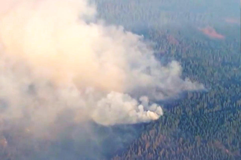 The Caldor Fire burns in El Dorado, Calif., on August 17, 2021. (via KCRA)