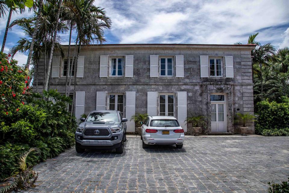 Aerin Lauder is linked to the ownership company that bought this landmarked Palm Beach house at 124 Via Bethesda in late 2020.