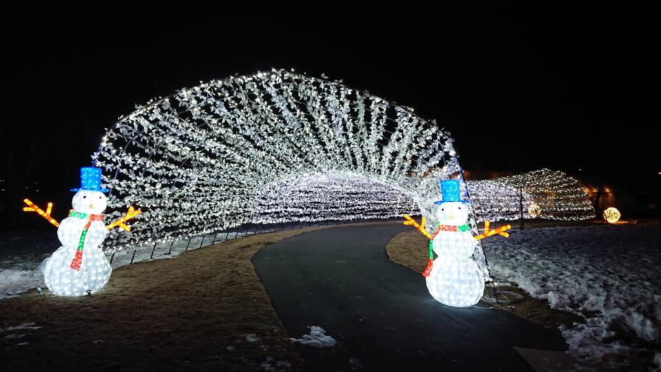 日本旅遊｜2023年日本雪祭Top7！札幌雪祭玩冰壺/層雲峽攀冰/弘前城雪燈籠祭迷你雪屋（附前往方法）