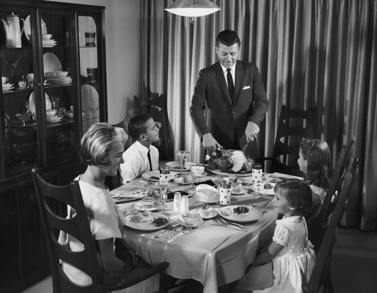 It’s possible to talk about politics with your relatives at holiday dinners without it being an epic disaster. (Photo: Getty Images)