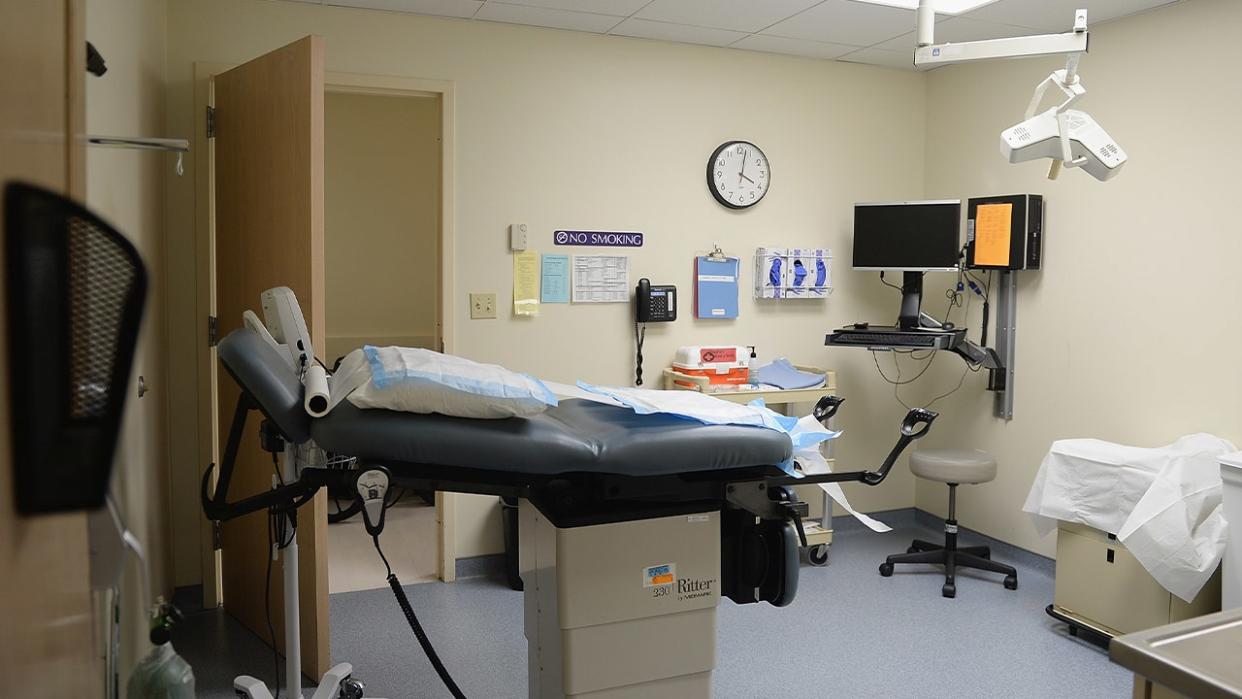 <div>An exam room at a Planned Parenthood Reproductive Health Services Center <strong>(Photo by Michael B. Thomas/Getty Images)</strong></div>