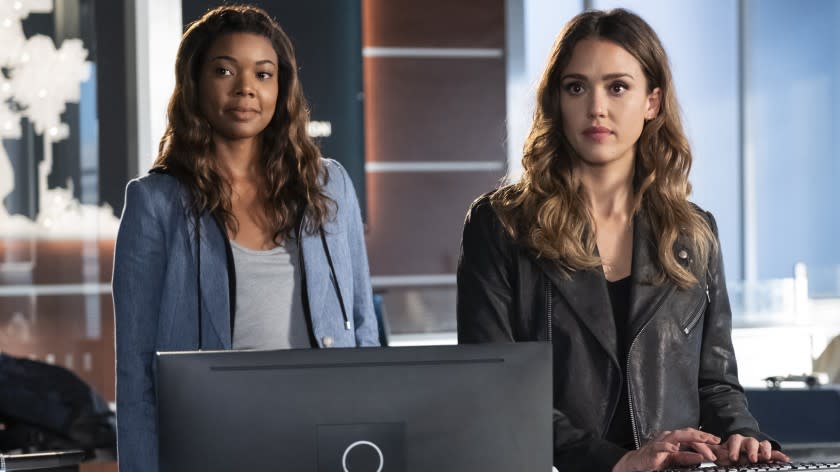LA's Finest -- Fox TV Series, L.A.'S FINEST: L-R: Gabrielle Union and Jessica Alba in the "...My Lovely" episode of L.A.'S FINEST airing Monday, Nov. 2 (8:00-9:00 PM ET/PT) on FOX. ©Spectrum Originals/Sony Pictures Television/FOX Cr: Erica Parise Gabrielle Union, left, and Jessica Alba in "LA's Finest" on Fox.