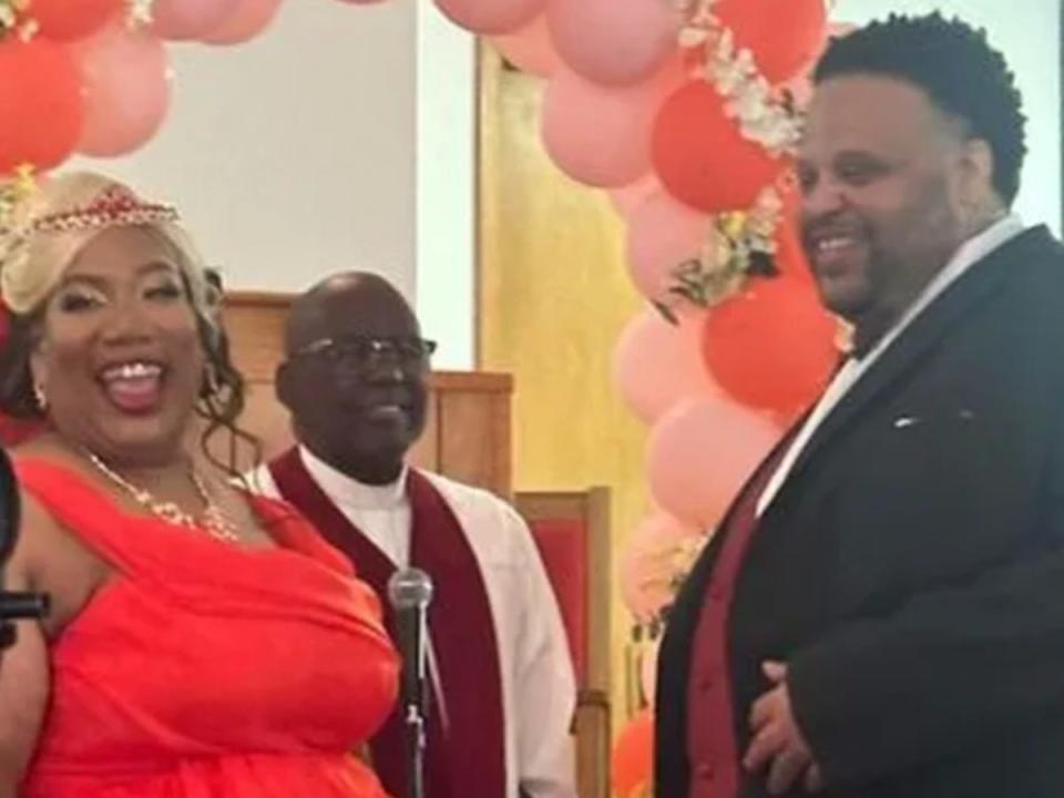 Johnnie Mae Dennis exchanged vows with her 48-year-old fiancé Toraze Davis during a ceremony on 19 June. Moments later, Davis suffered a fatal blood clot (GoFundMe)