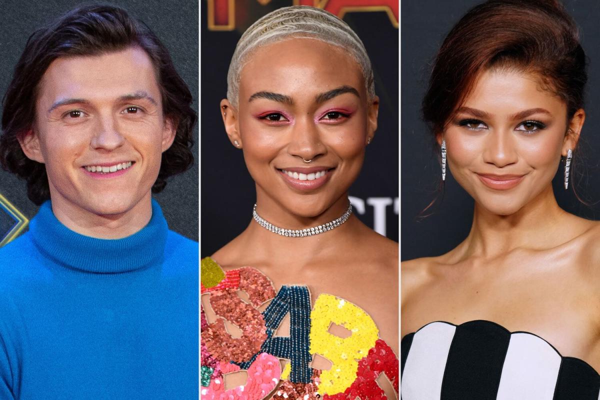 Zendaya Texted Tati Gabrielle While She Was Filming Uncharted