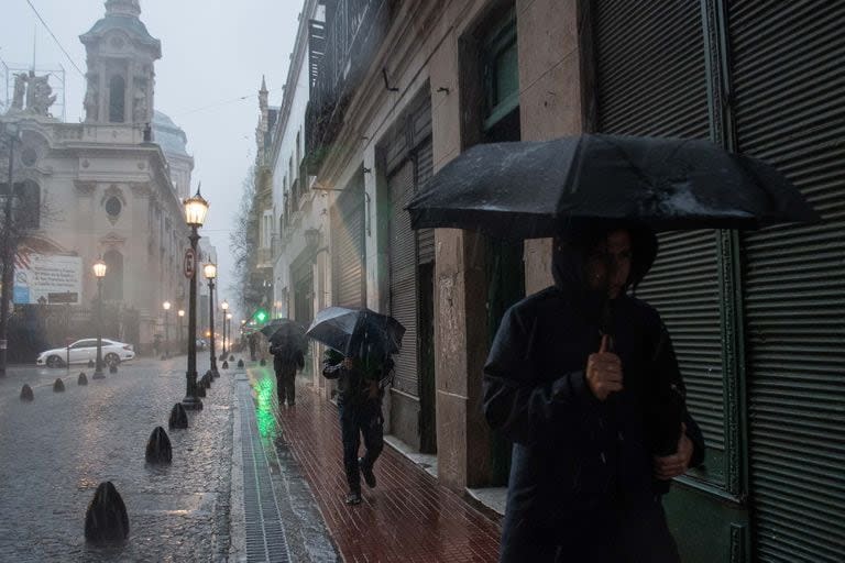 El Servicio Meteorológico Nacional pronostica lluvias para gran parte de la jornada electoral del domingo