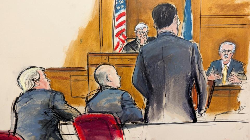 Un boceto de la sala del tribunal muestra a David Pecker en el estrado de los testigos durante su primer día de declaración el 22 de abril. Continuó declarando el 23 de abril. (AP)