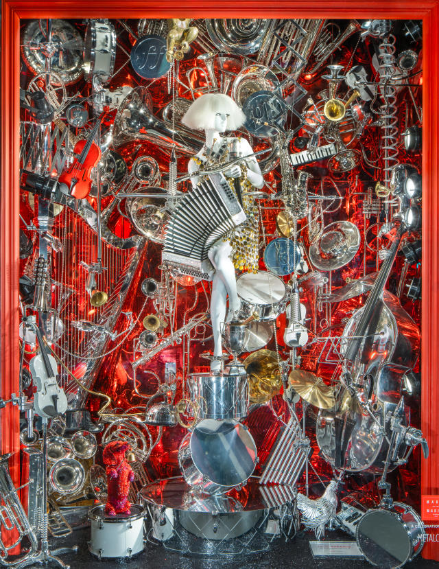 It's Here! Bergdorf Goodman Unveils Holiday Windows