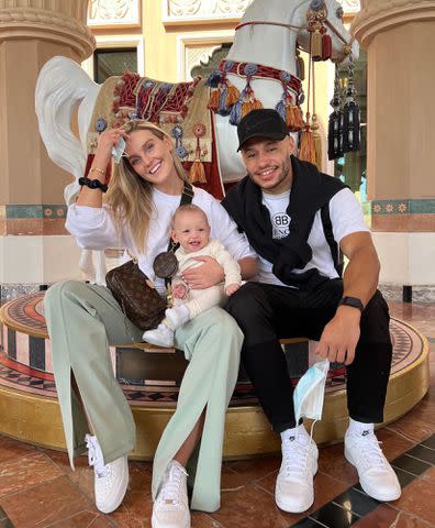 Alex Oxlade-Chamberlain Instagram Perrie Edwards, Alex Oxlade-Chamberlain and son Axel