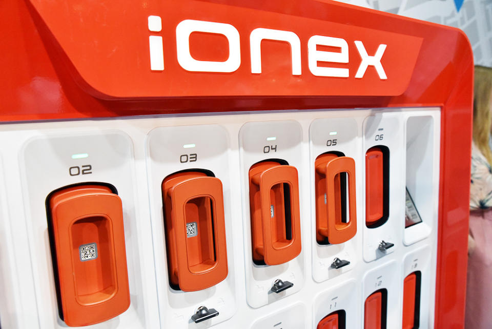 IONEX公共電池充電櫃。