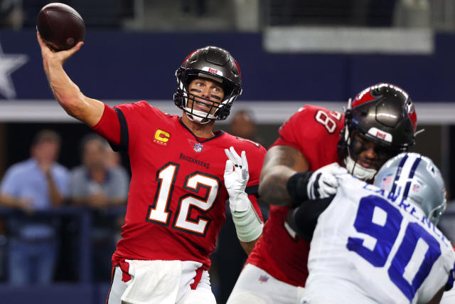 Bucs vs. Cowboys: Day, time set for wild-card playoff game