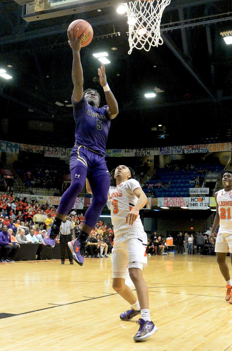 Sacred Heart-Griffin's Keshon Singleton goes up for a shot during the game against Lanphier High School during the boys championship game at the City Tournament Saturday Jan. 28, 2023.