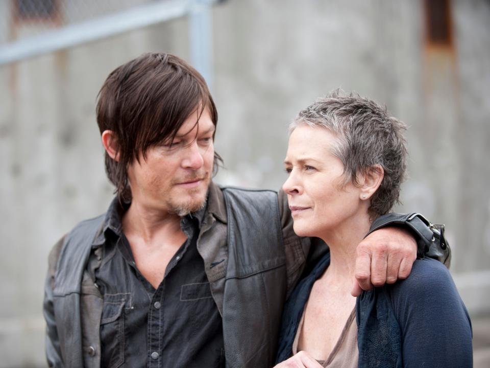 carol daryl the walking dead